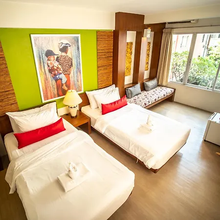 Villa Cha-Cha Banglumphu