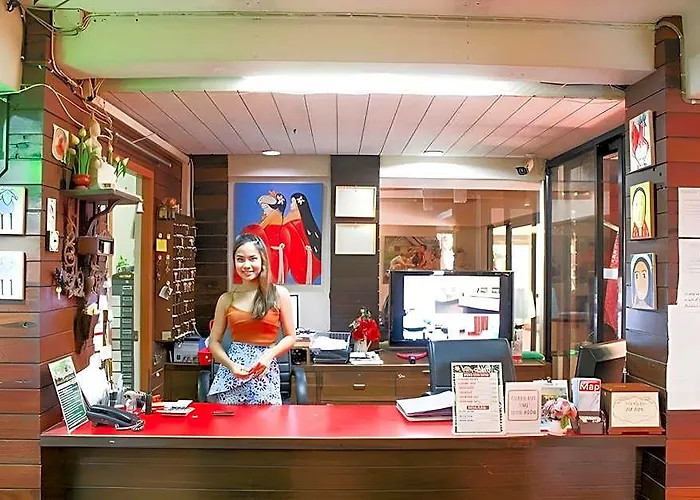 酒店 查查邦郎姆普胡别墅酒店 3*