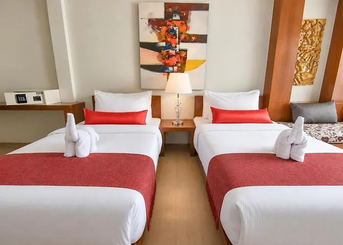 Cha-cha Banglumphu Hotell 3*