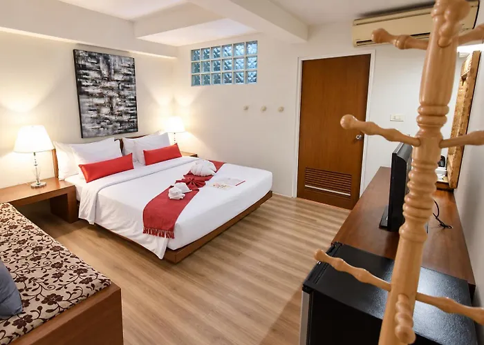 Hotel Cha-cha Banglumphu 3*