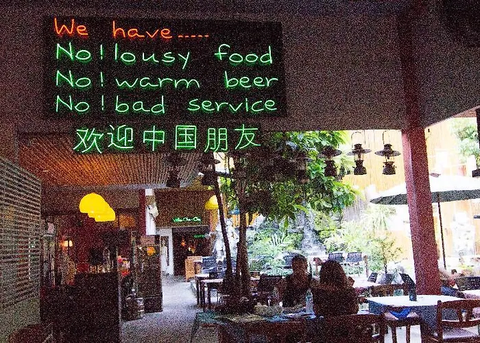 Cha-cha Banglumphu 3* Бангкок