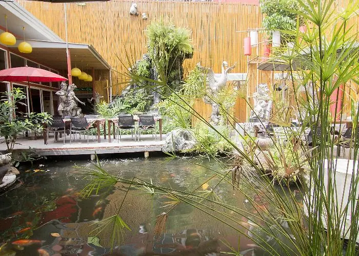 Cha-cha Banglumphu 3* Бангкок