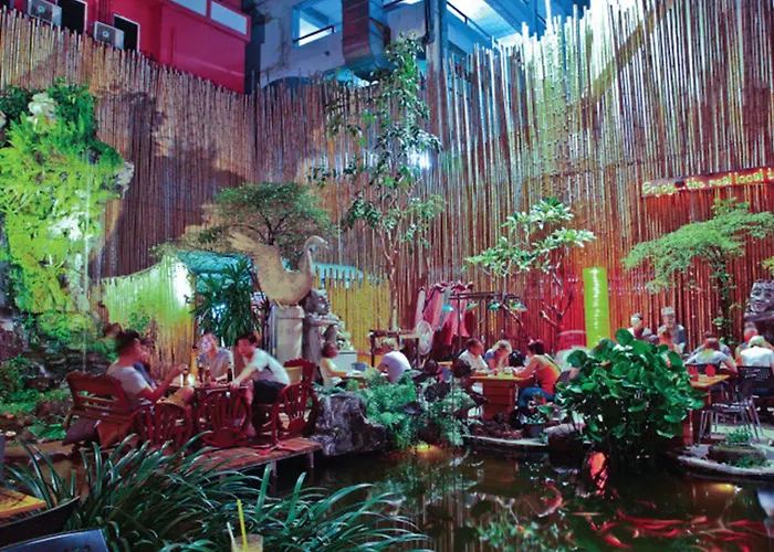 Cha-cha Banglumphu Бангкок